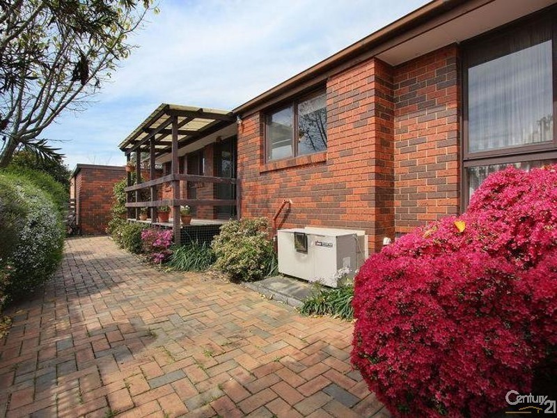 2/18 Illoura Avenue, Ringwood East VIC 3135