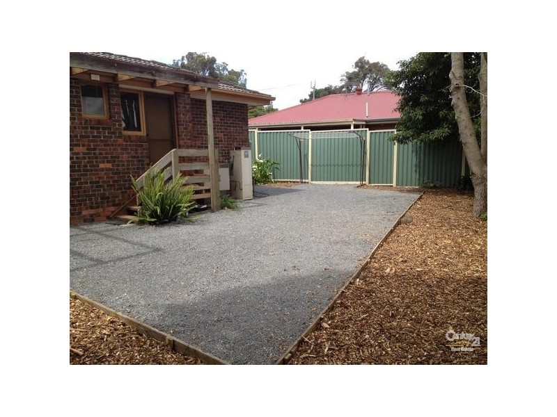 2/1 Howship Court, Ringwood East VIC 3135