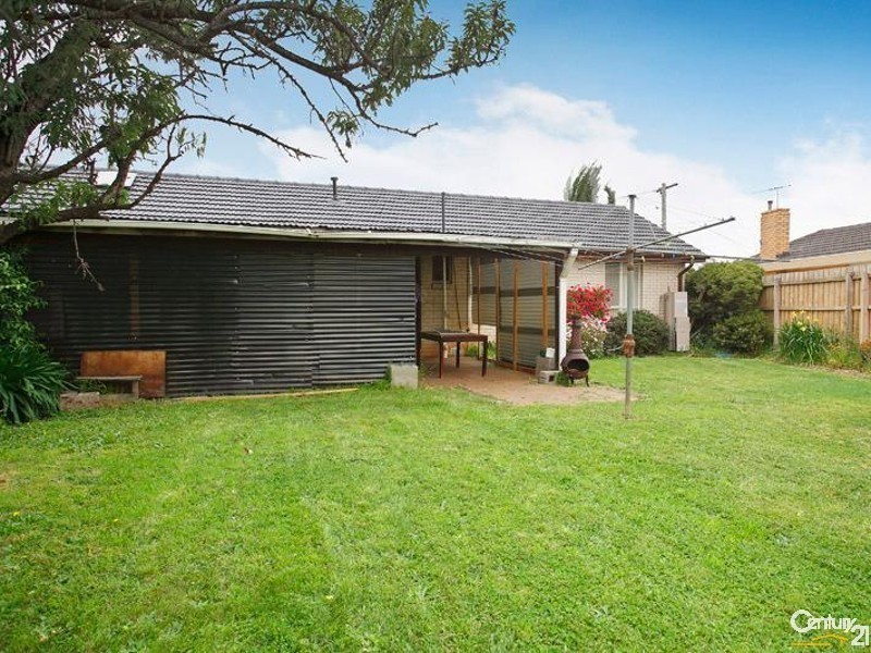 4 Powell Drive, Hoppers Crossing VIC 3029
