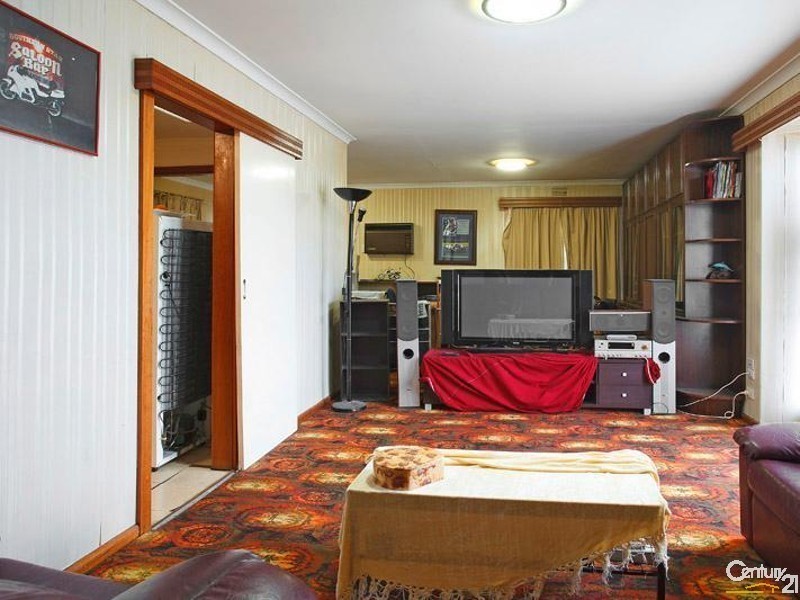 4 Powell Drive, Hoppers Crossing VIC 3029