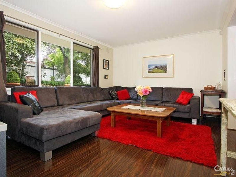 24 Fernwood Avenue, Ringwood East VIC 3135