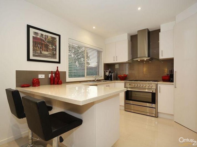 1/49 Mount View Parade, Croydon VIC 3136