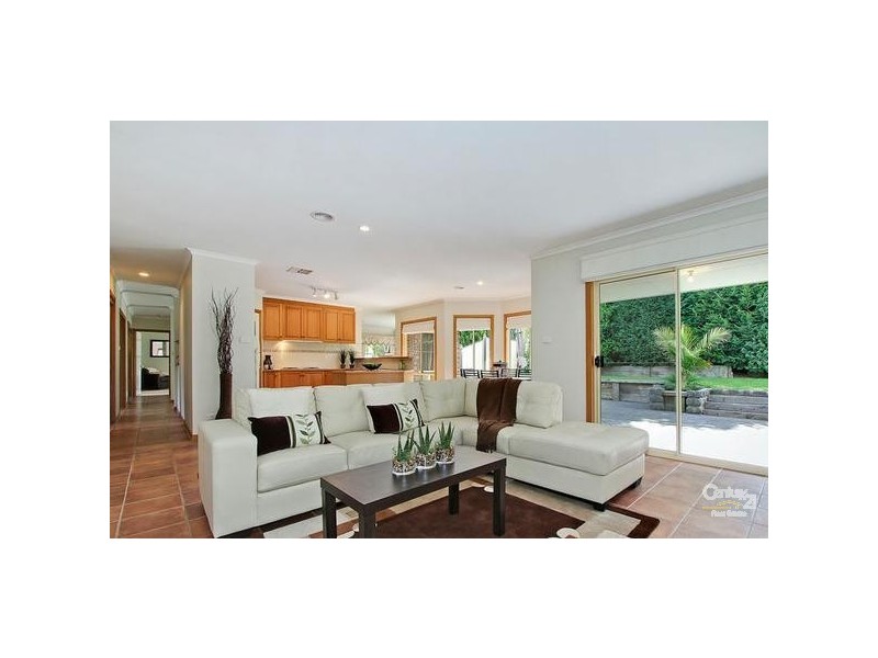 53 Carlise Road, Ferntree Gully VIC 3156