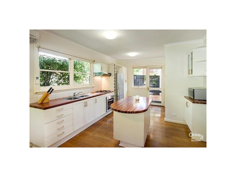 1/12 Sunbeam Avenue, Ringwood East VIC 3135