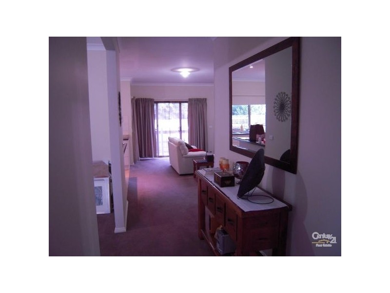 2/39 Ulysses Avenue, Croydon South VIC 3136