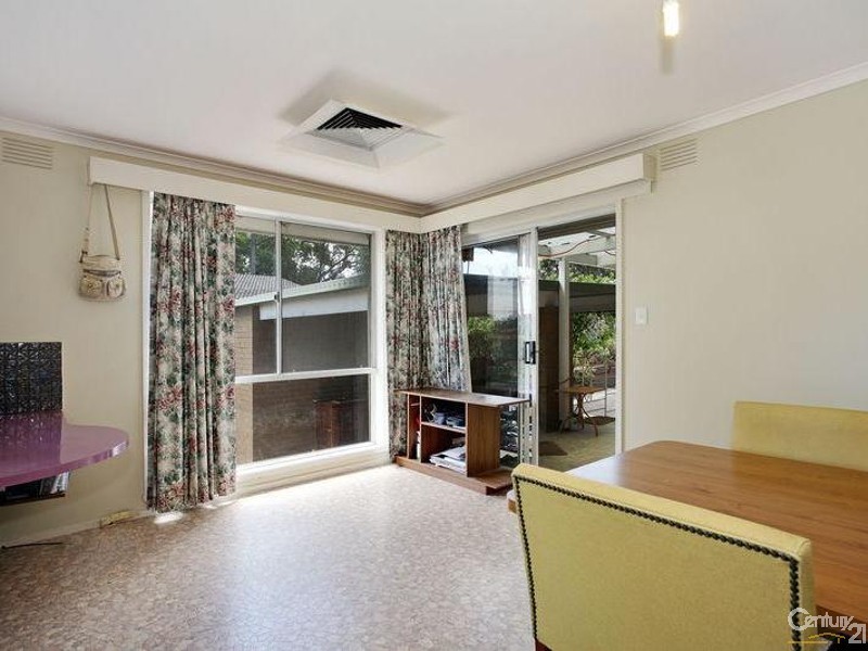 1 Arcadia Close, Ringwood North VIC 3134