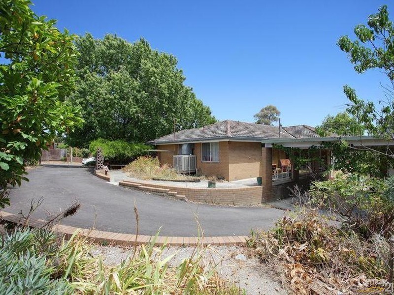 1 Arcadia Close, Ringwood North VIC 3134