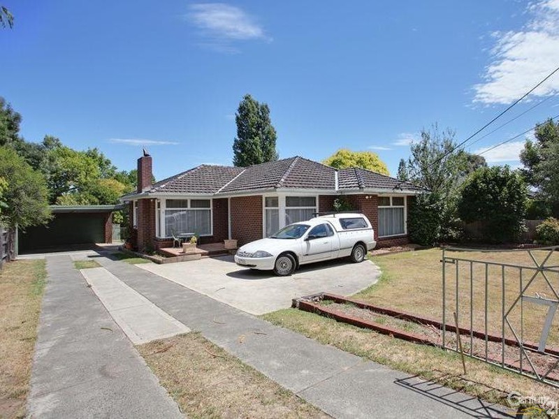 7 Sevenoaks Avenue, Croydon VIC 3136
