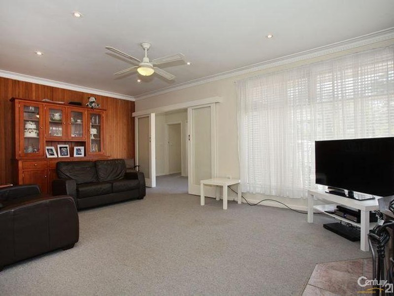 7 Sevenoaks Avenue, Croydon VIC 3136