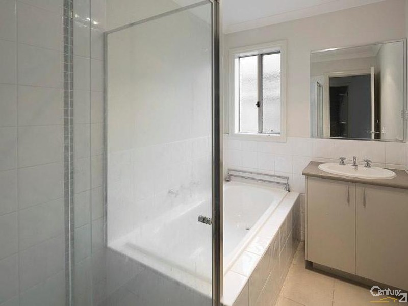 34 Barmera Way, Truganina VIC 3029