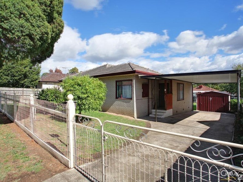 7 Morcom Avenue, Ringwood East VIC 3135