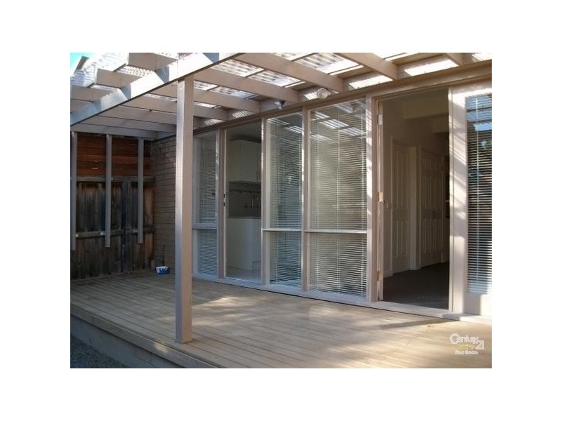 1/11 Alexandra Road, Ringwood East VIC 3135