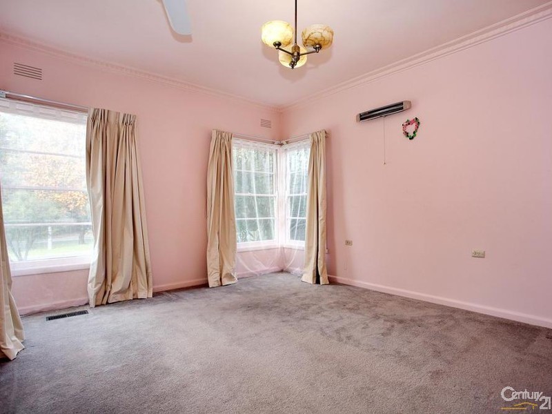 398 Canterbury Road, Ringwood East VIC 3135