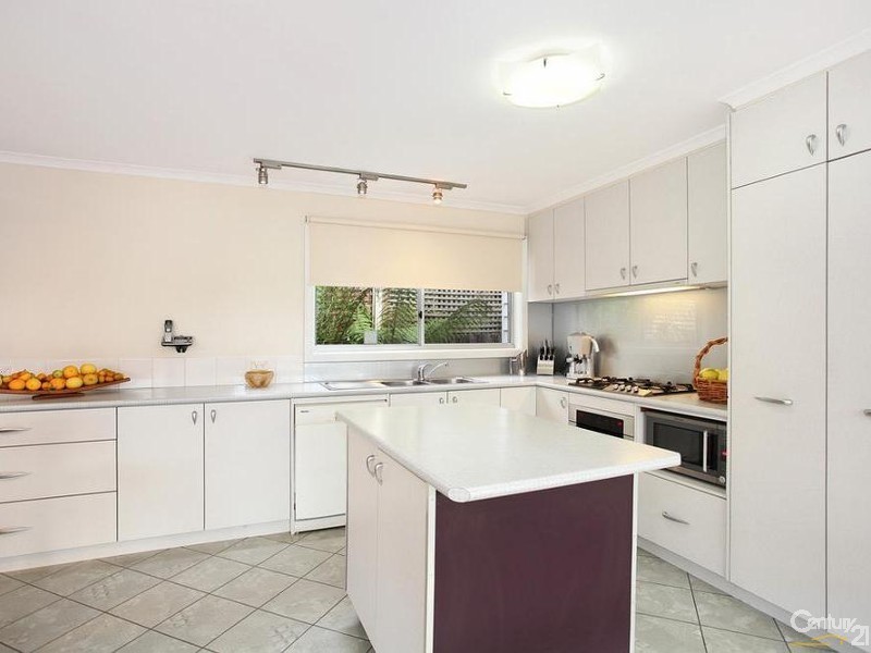 19 Victoria Street, Ringwood East VIC 3135