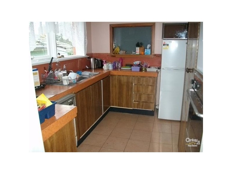 27 Marwarra Street, Ringwood East VIC 3135