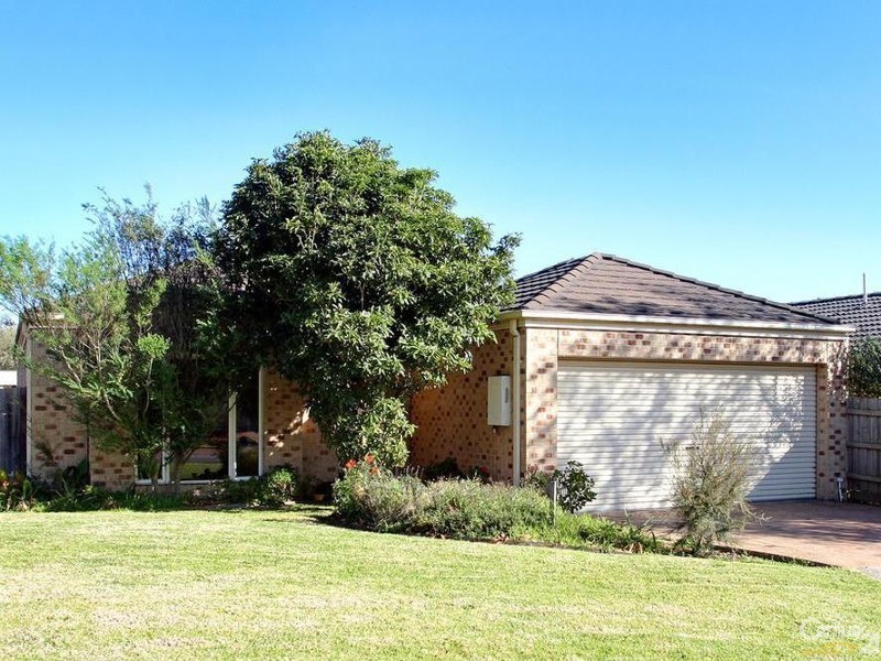 1 Huon Pine Court, Upper Ferntree Gully VIC 3156