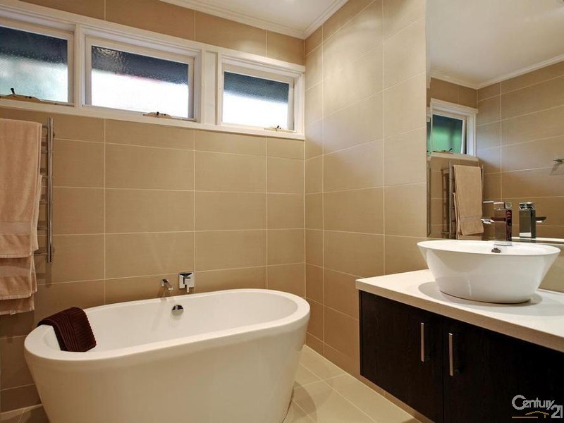 9 Banksia Court, Heathmont VIC 3135