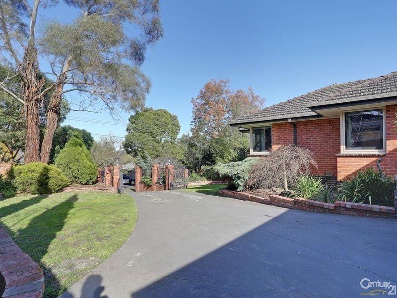 14 Byrne Road, Bayswater North VIC 3153