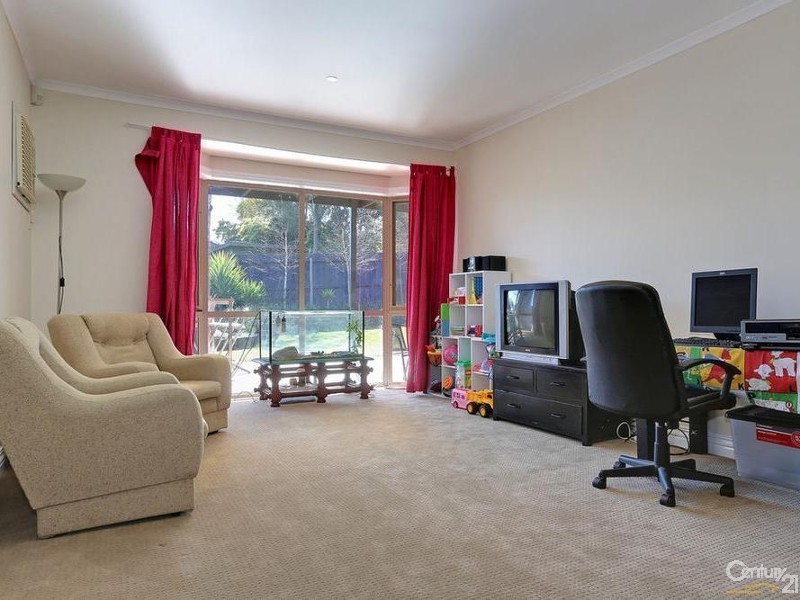 14 Byrne Road, Bayswater North VIC 3153