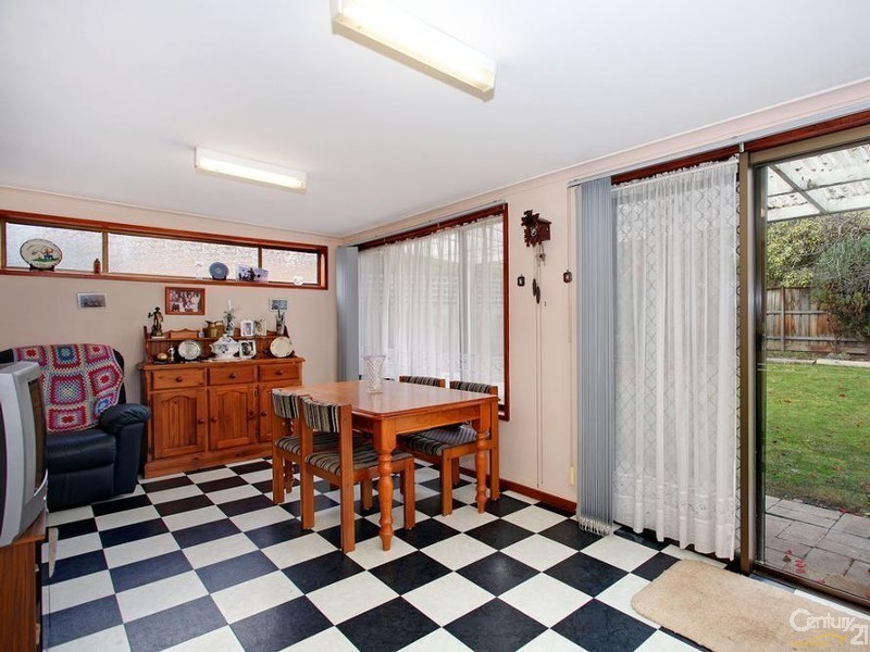 15 Marwarra Street, Ringwood East VIC 3135