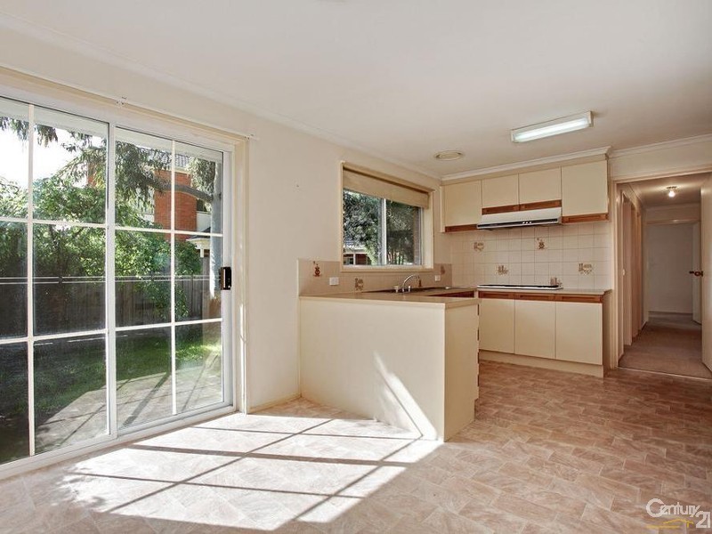 2/33 Haig Street, Croydon VIC 3136