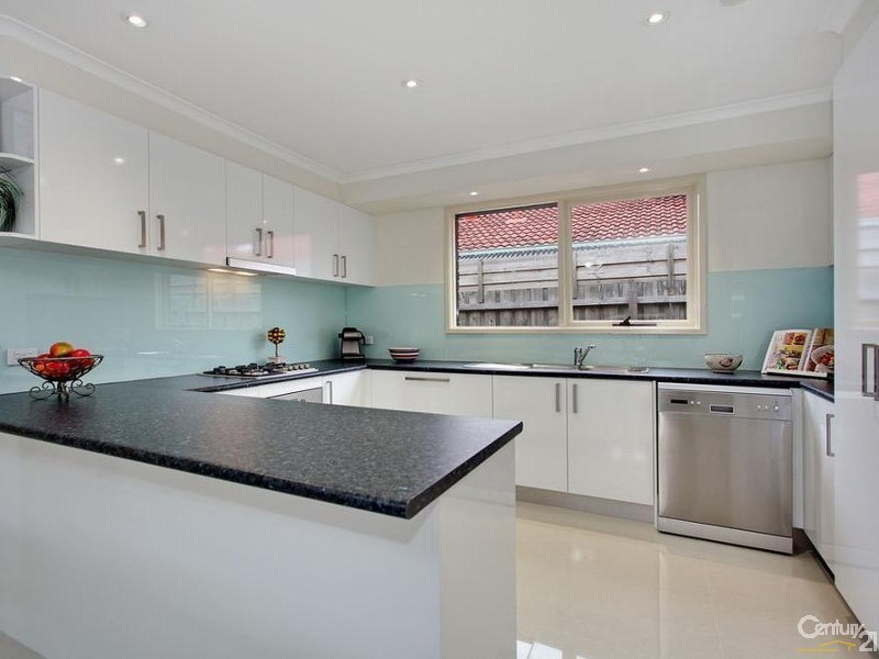 12 Newstead Way, Wantirna South VIC 3152