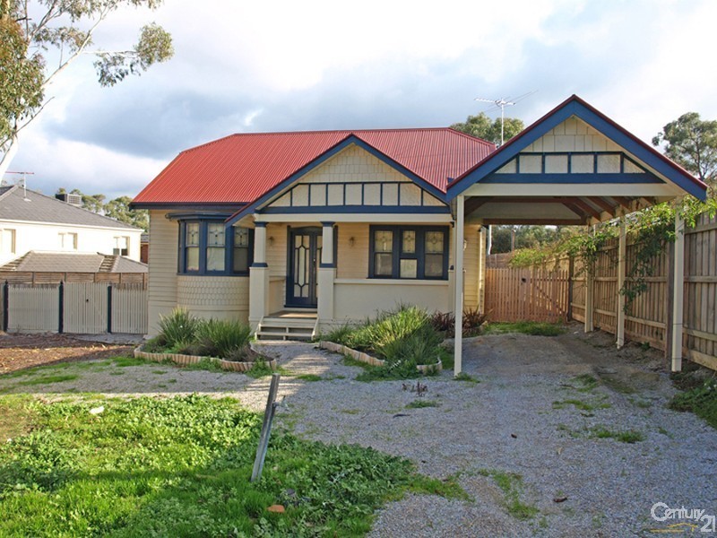 211 Wonga Road, Warranwood VIC 3134