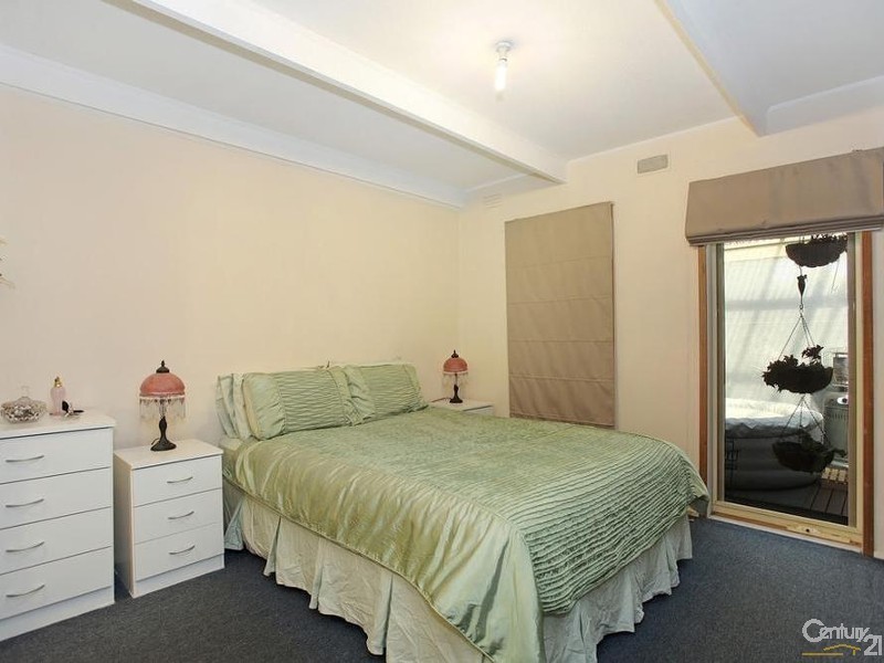 35 Cherylnne Crescent, Kilsyth VIC 3137