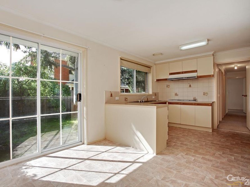 2/33 Haig Street, Croydon VIC 3136