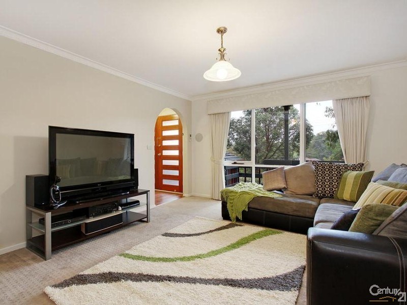 15 Nangathan Way, Croydon North VIC 3136