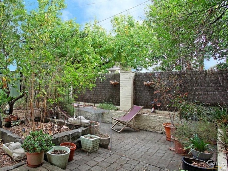8 Bronhill Road, Ringwood East VIC 3135