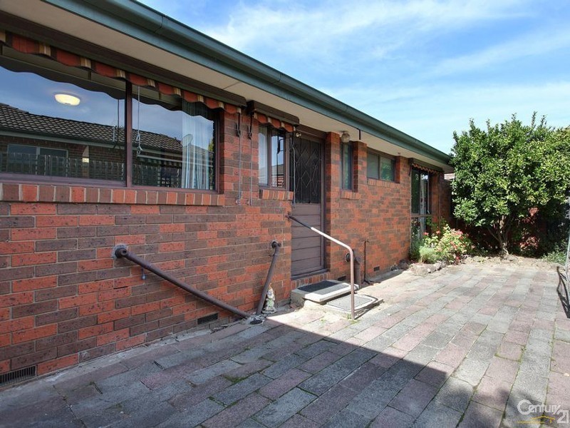 8/16-18 Lusher Road, Croydon VIC 3136