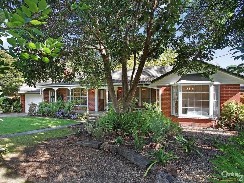 25 Shane Crescent, Croydon South VIC 3136