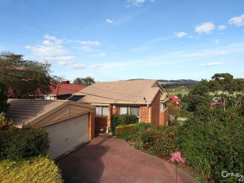 28 Bales Street, Ferntree Gully VIC 3156