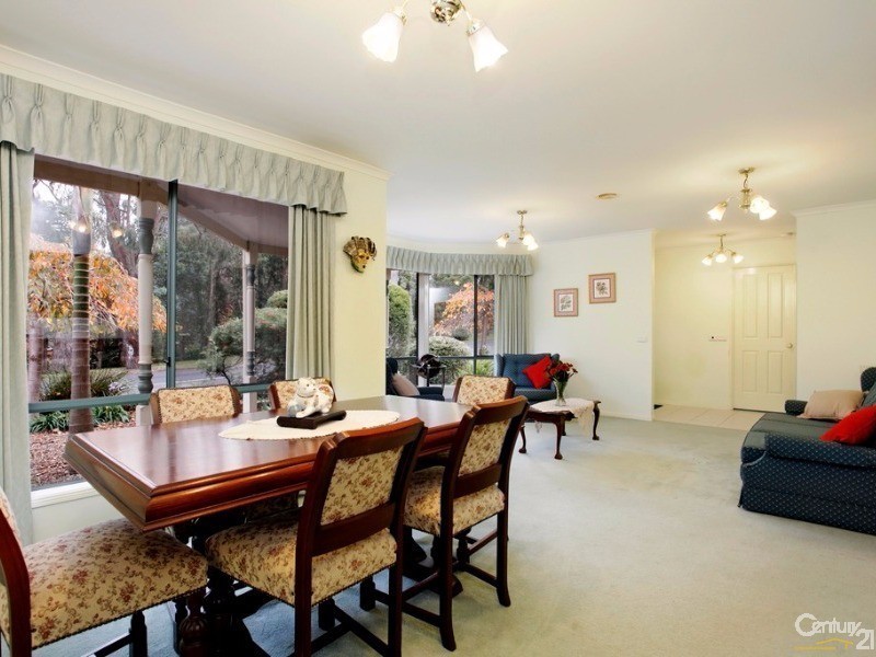 28 Collins Place, Ringwood North VIC 3134