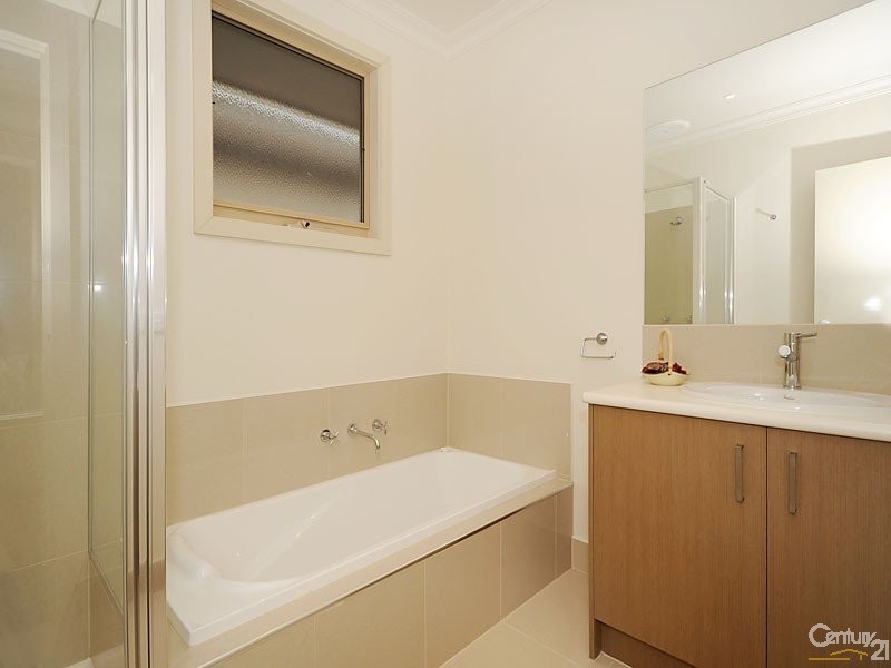 1/318 Maroondah Highway, Ringwood VIC 3134