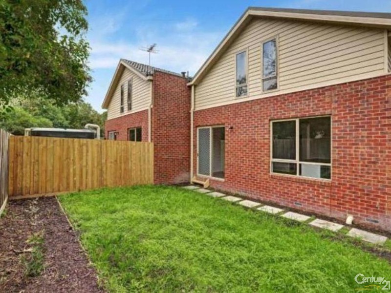 1/36 Pitt Street, Ringwood VIC 3134