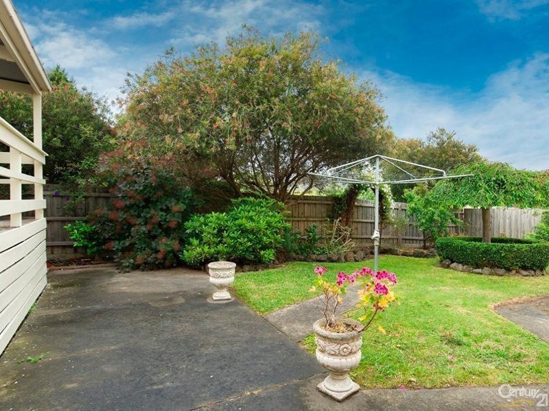 14 Juliana Court, Croydon VIC 3136