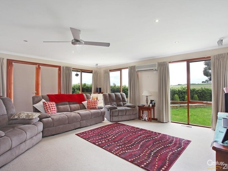 6 Carey Court, Coldstream VIC 3770