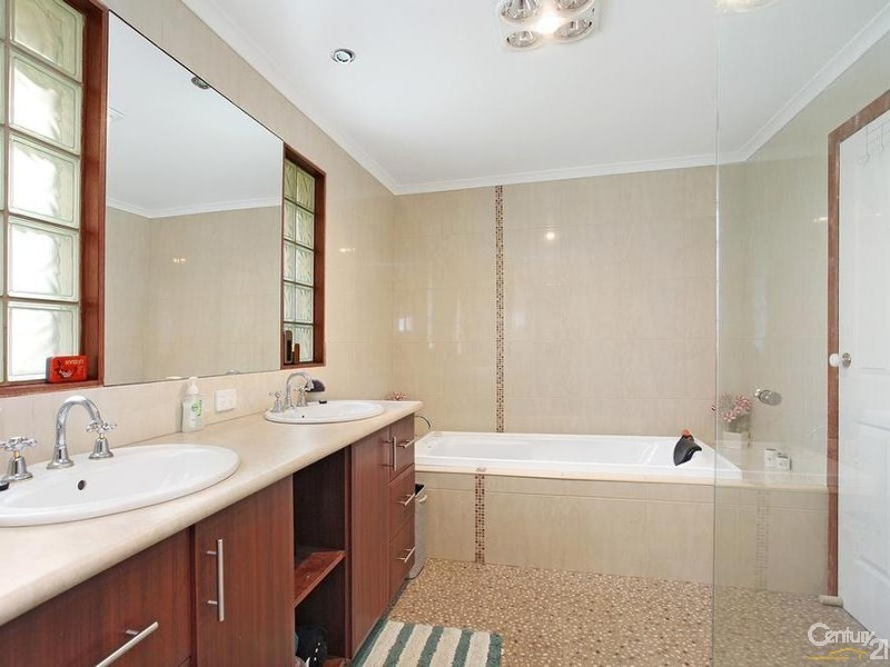 6 Carey Court, Coldstream VIC 3770