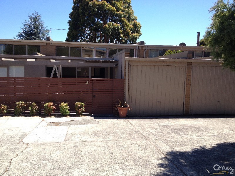 4/11 Alexandra Road, Ringwood East VIC 3135