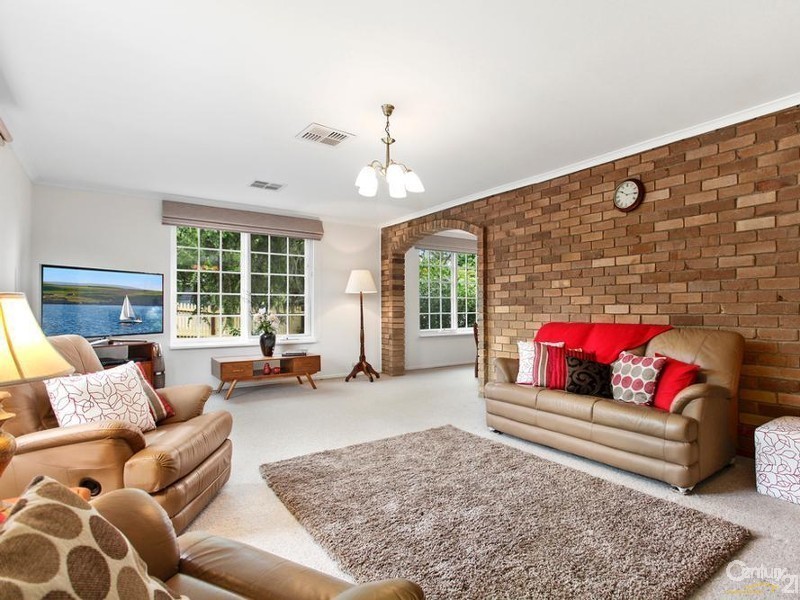 10 Dublin Road, Ringwood East VIC 3135