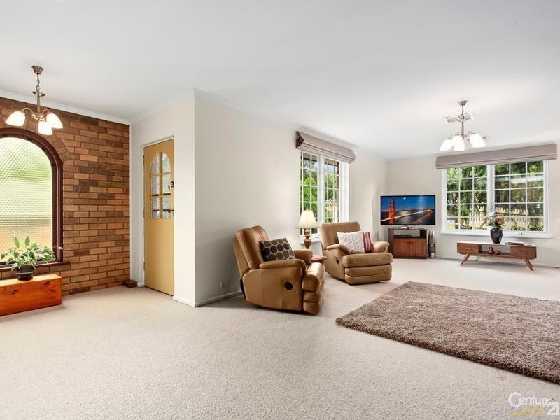 10 Dublin Road, Ringwood East VIC 3135