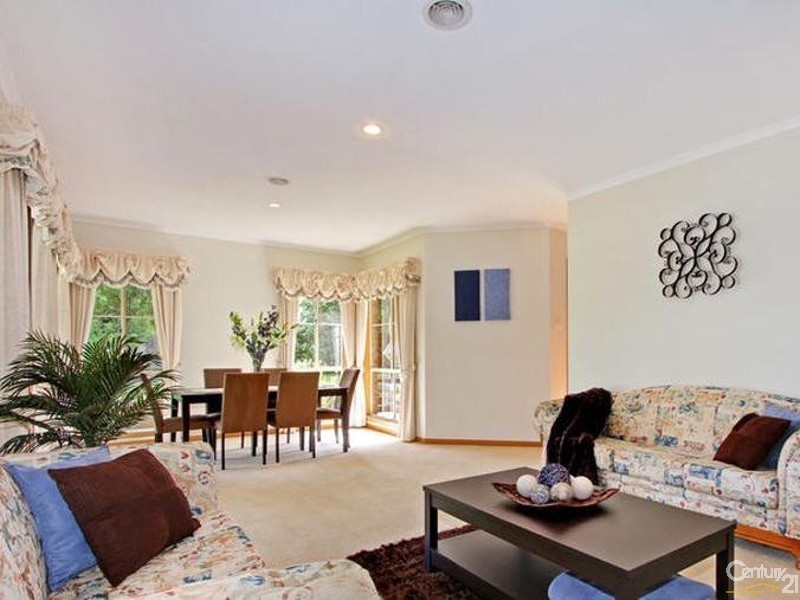 53 Carlisle Road, Ferntree Gully VIC 3156