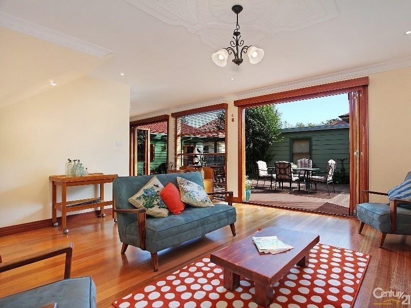 23 Mount Dandenong Road, Ringwood East VIC 3135