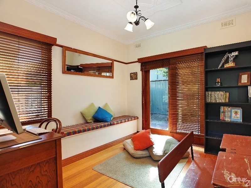 23 Mount Dandenong Road, Ringwood East VIC 3135