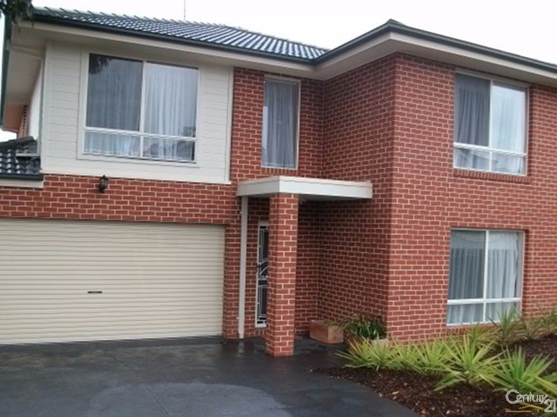 32 Baker Road, Bayswater North VIC 3153