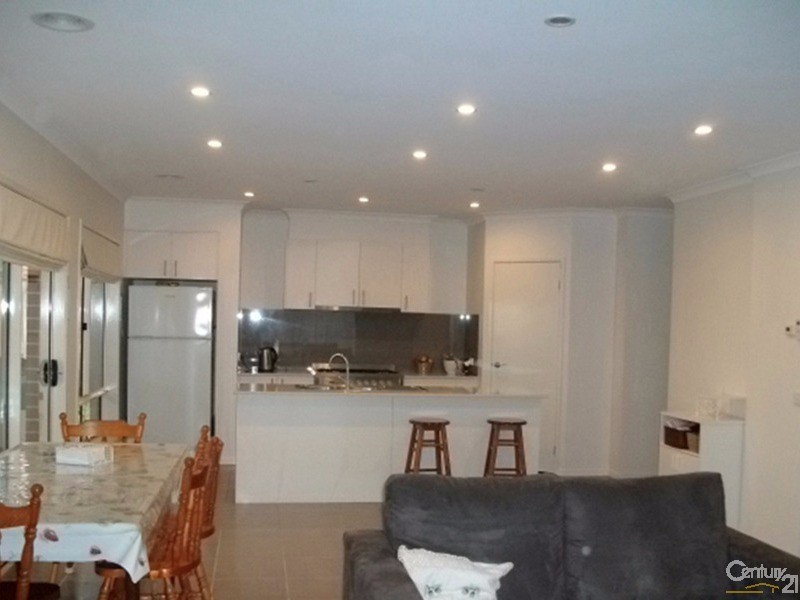 32 Baker Road, Bayswater North VIC 3153