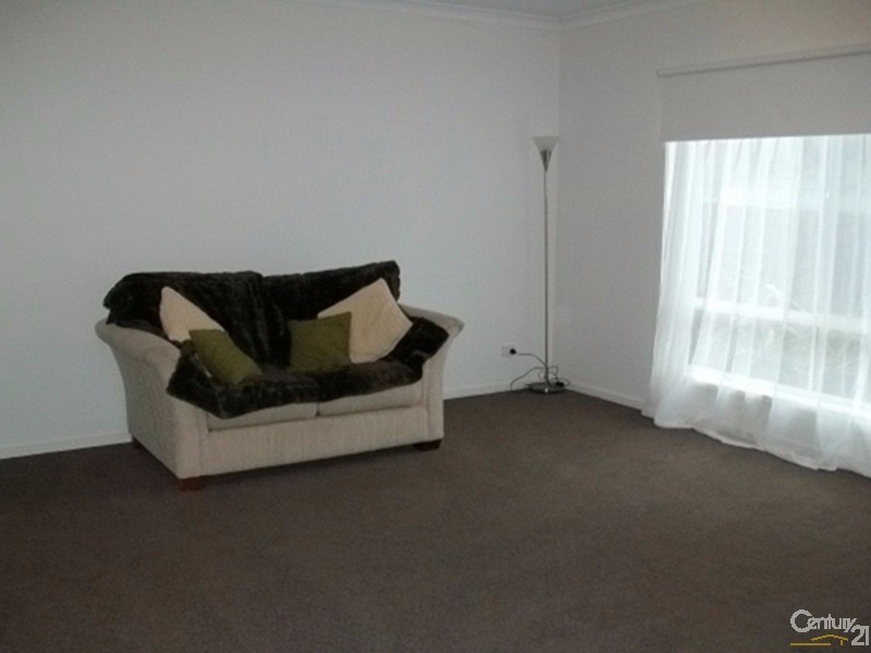 32 Baker Road, Bayswater North VIC 3153