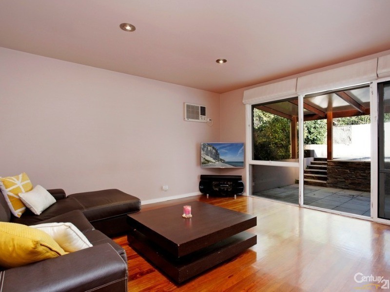 22 Vasey Concourse, Ringwood East VIC 3135